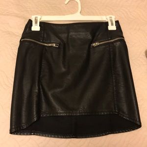 H&M Mini Leather skirt
